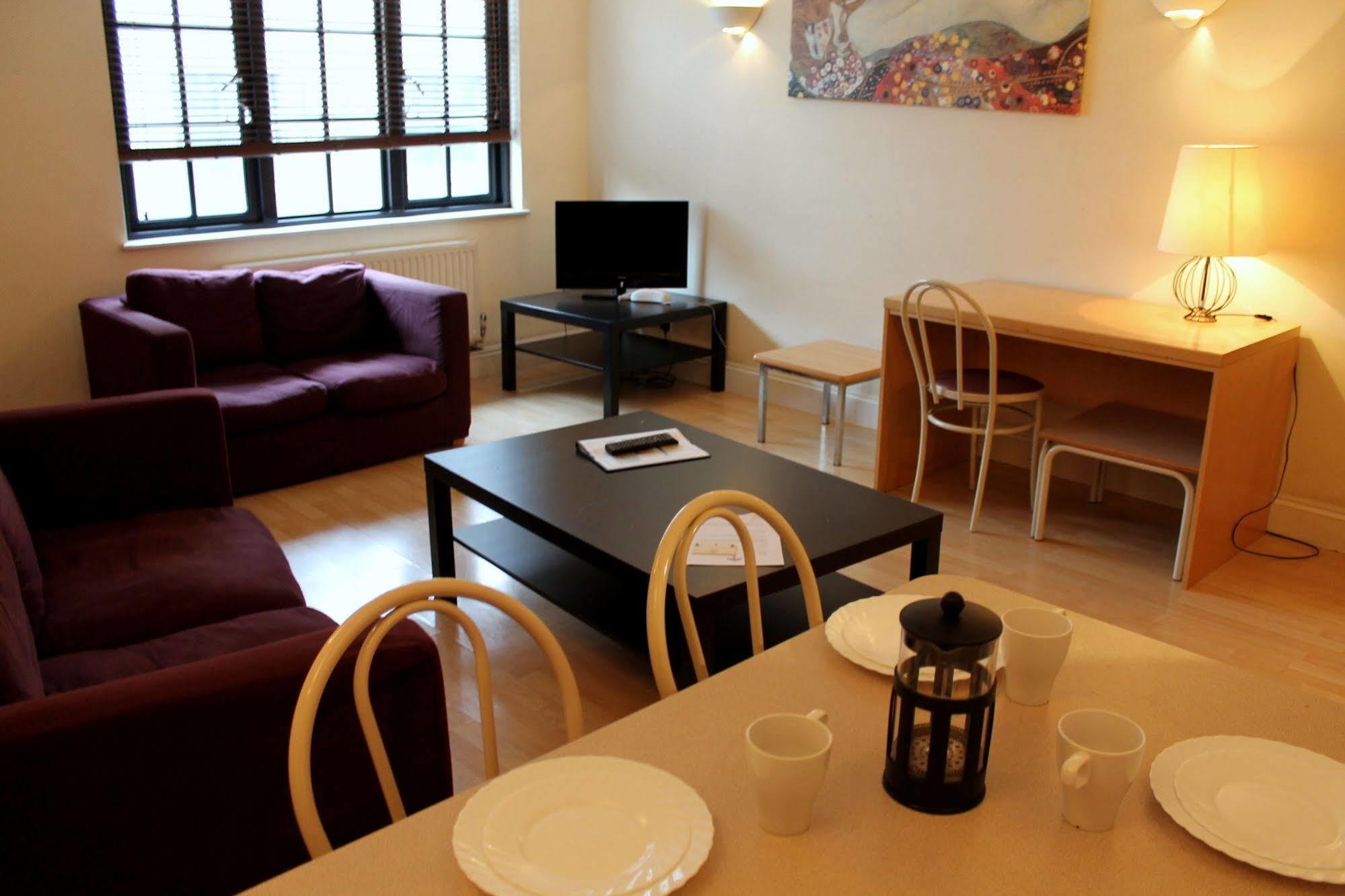 Acorn - Bakers Row Apartments Лондон Екстериор снимка